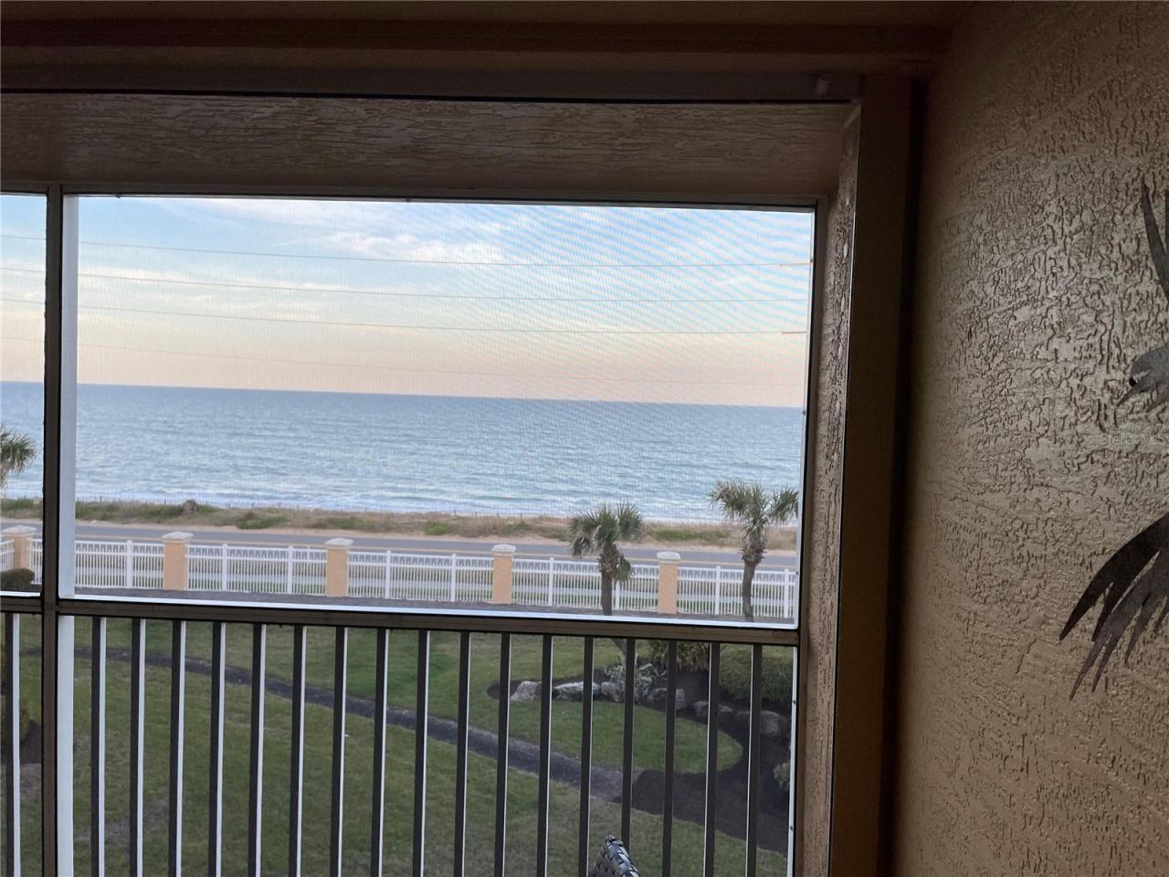 Photo 9 of 20