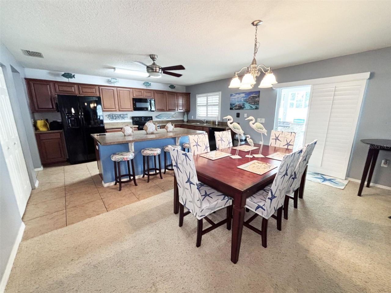 Photo 9 of 20: Dining room, Kitchen