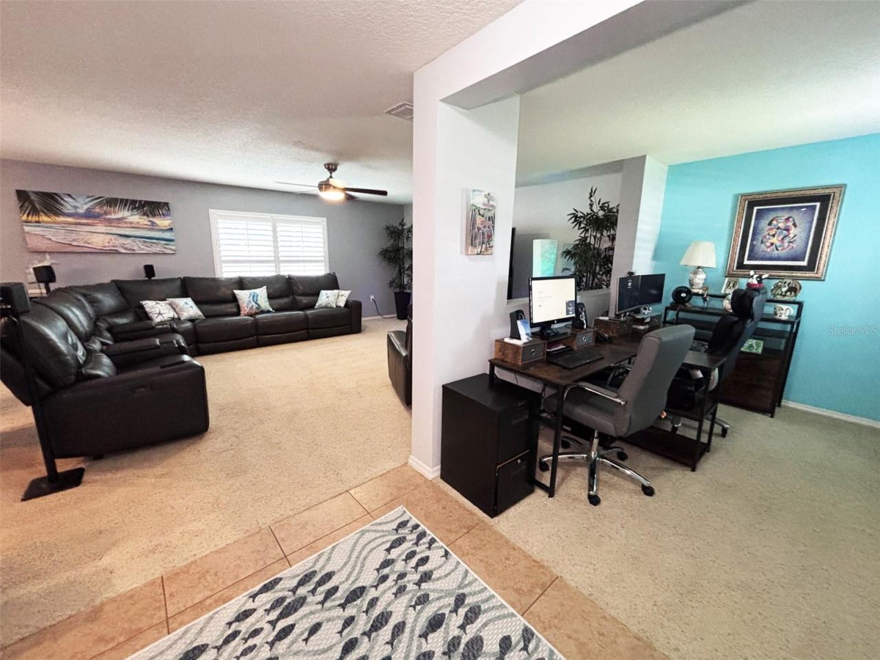 Photo 12 of 20: Living room, office
