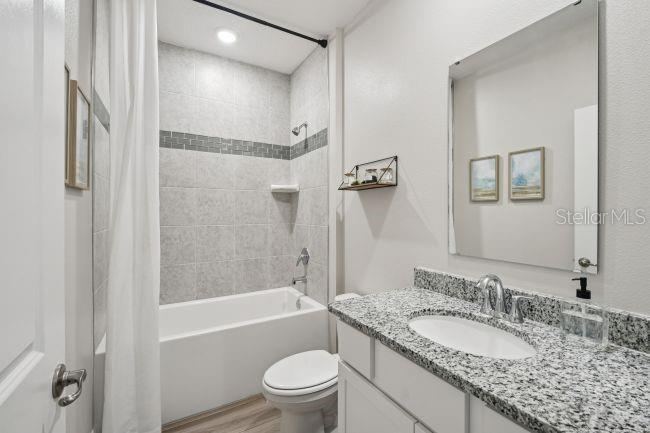 Photo 15 of 20: Model home - actual features may vary.