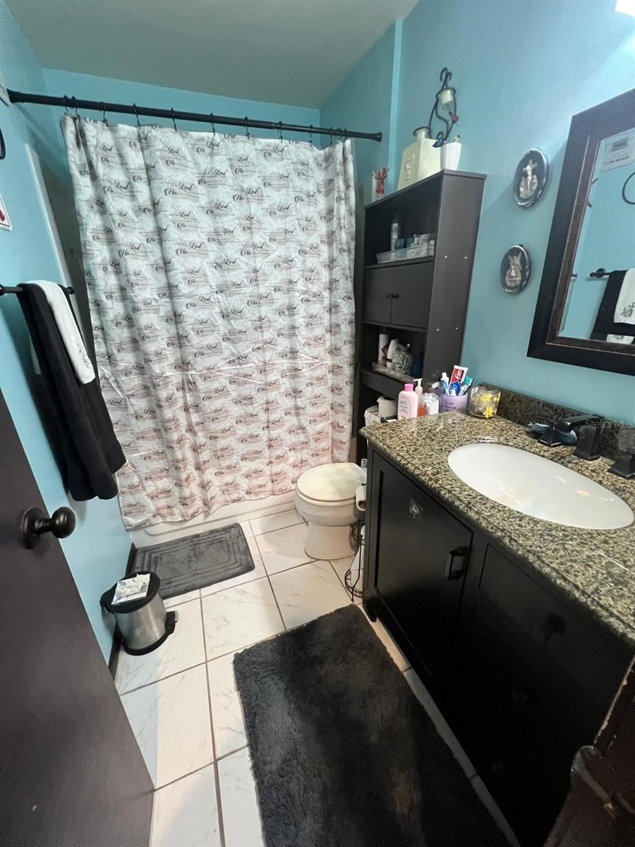 Photo 16 of 20