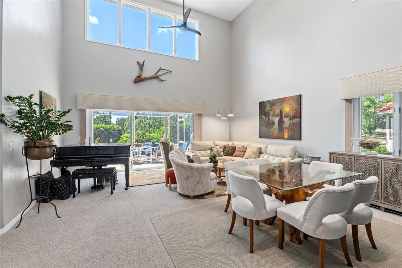 Photo 9 of 20: Great Room