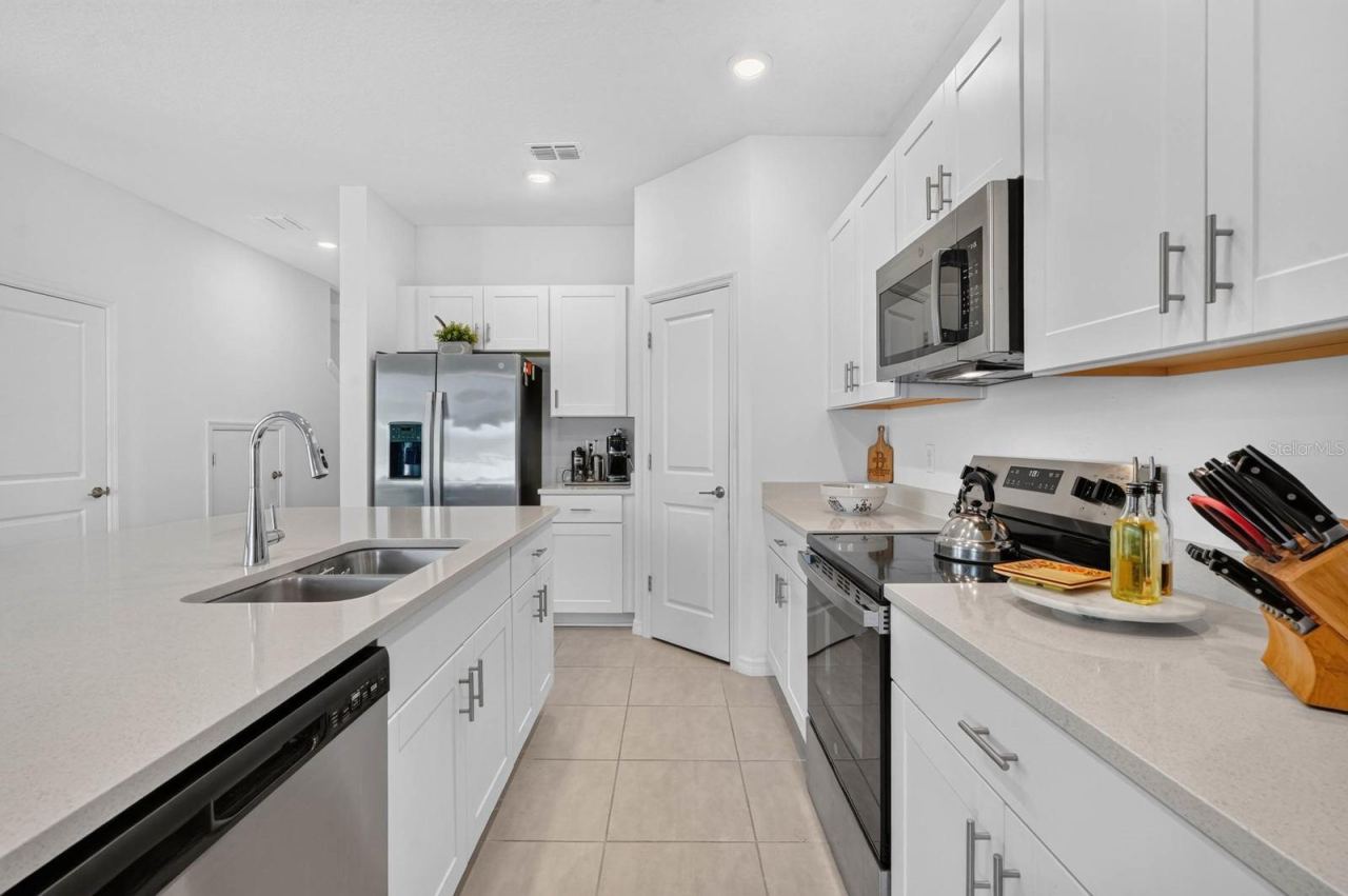 Photo 16 of 20: Stainless Steel Appliances