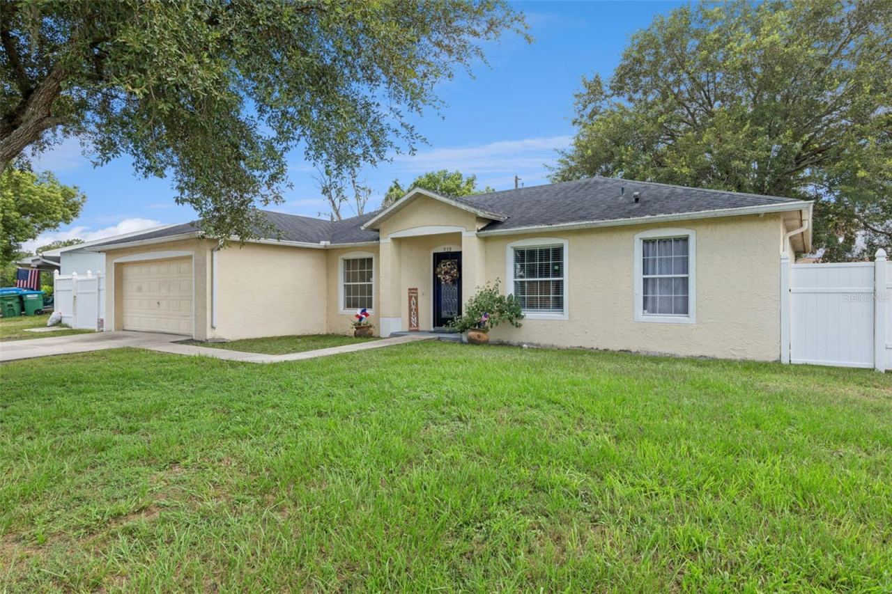 Photo 2 of 15: Front of Home