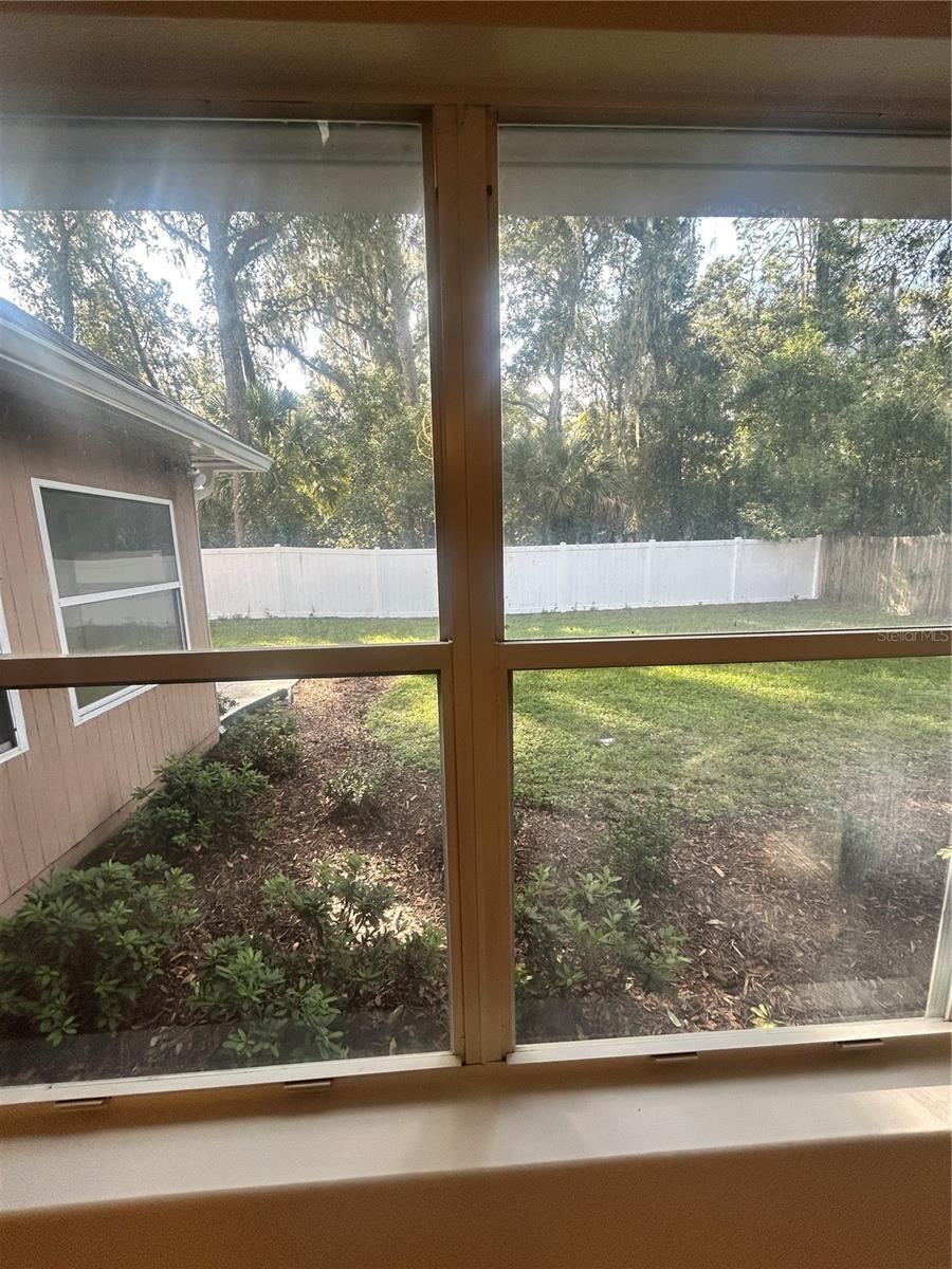 Photo 20 of 20: DINING ROOM WINDOW VIEW OF GARDEN