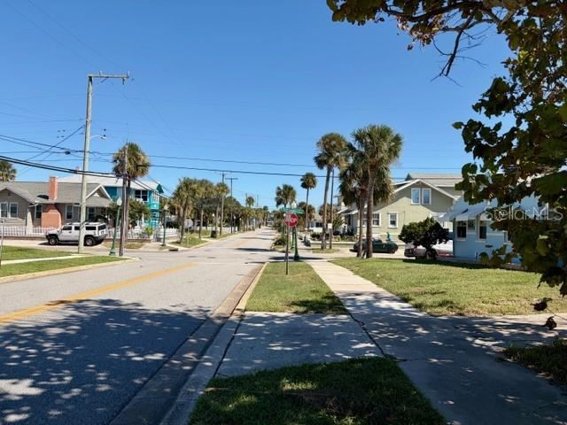 Photo 5 of 6: Street view to the East