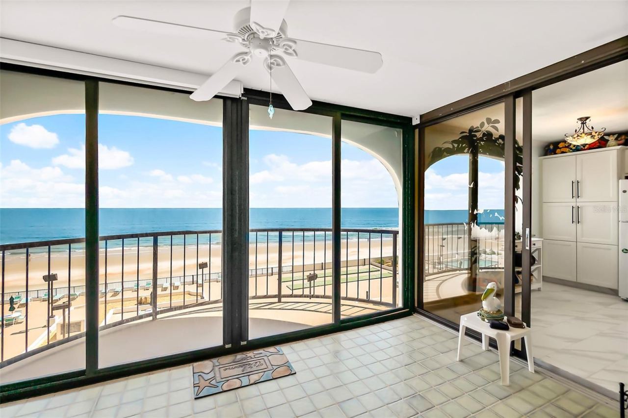 Photo 2 of 20: Direct oceanfront
