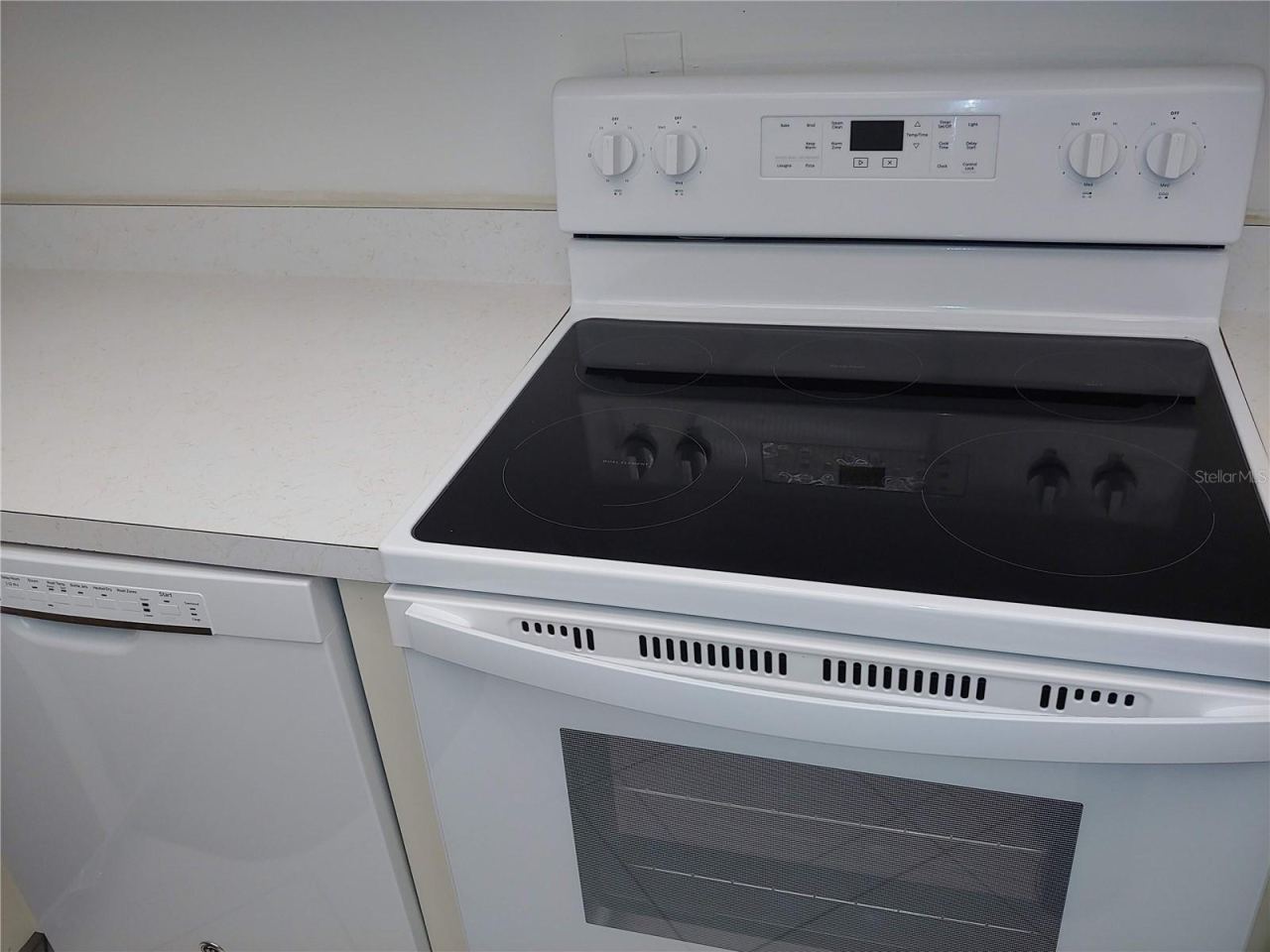 Photo 17 of 20