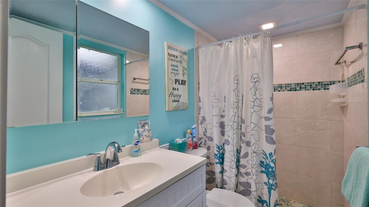 Photo 16 of 20: Downstairs updated bathroom!