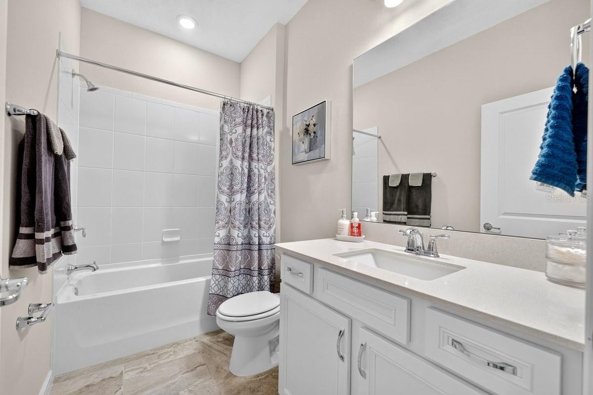 Photo 16 of 20: Bathroom 2