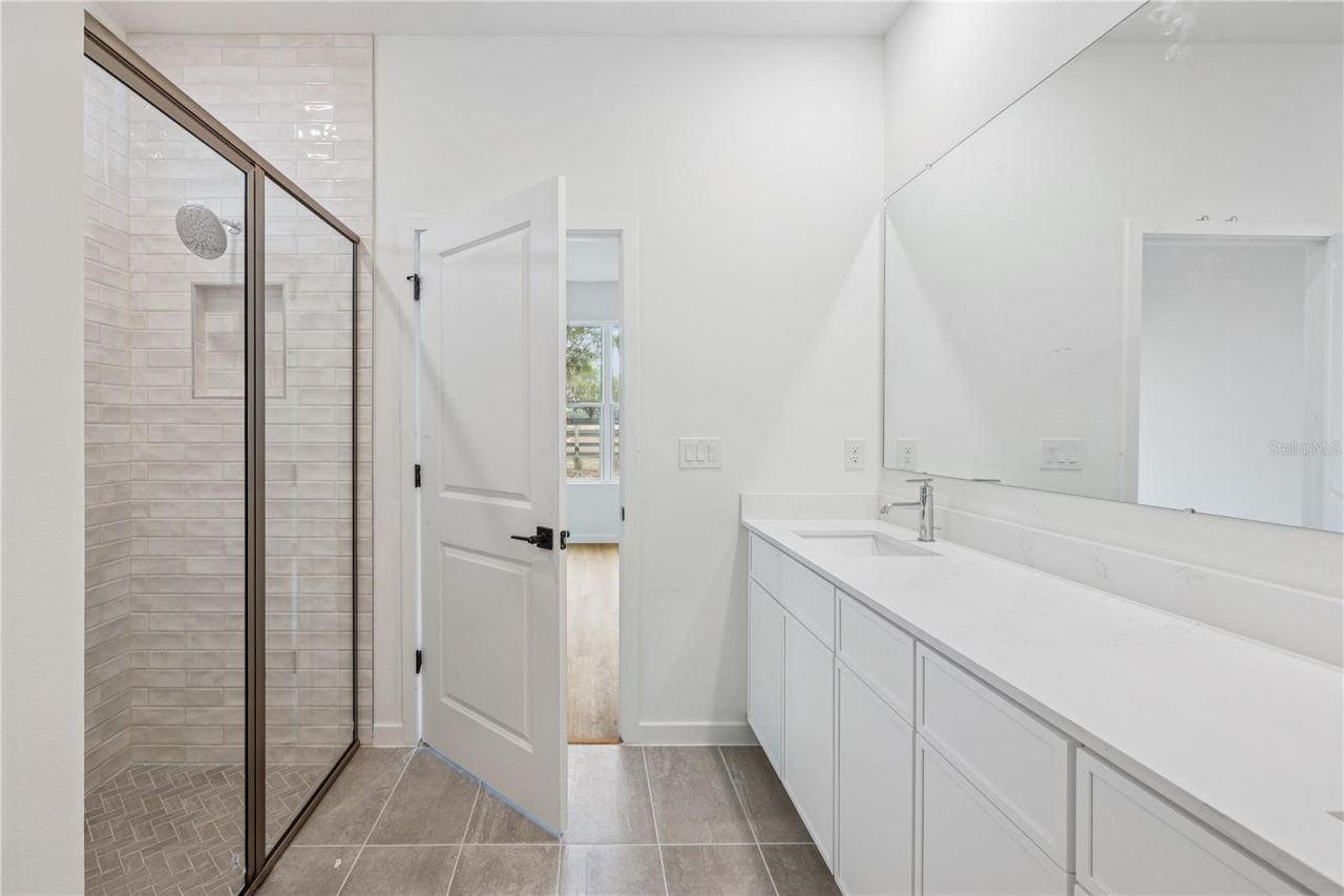 Photo 18 of 20: PHOTOS OF SAME MODEL WITH SIMILIAR FINISHES