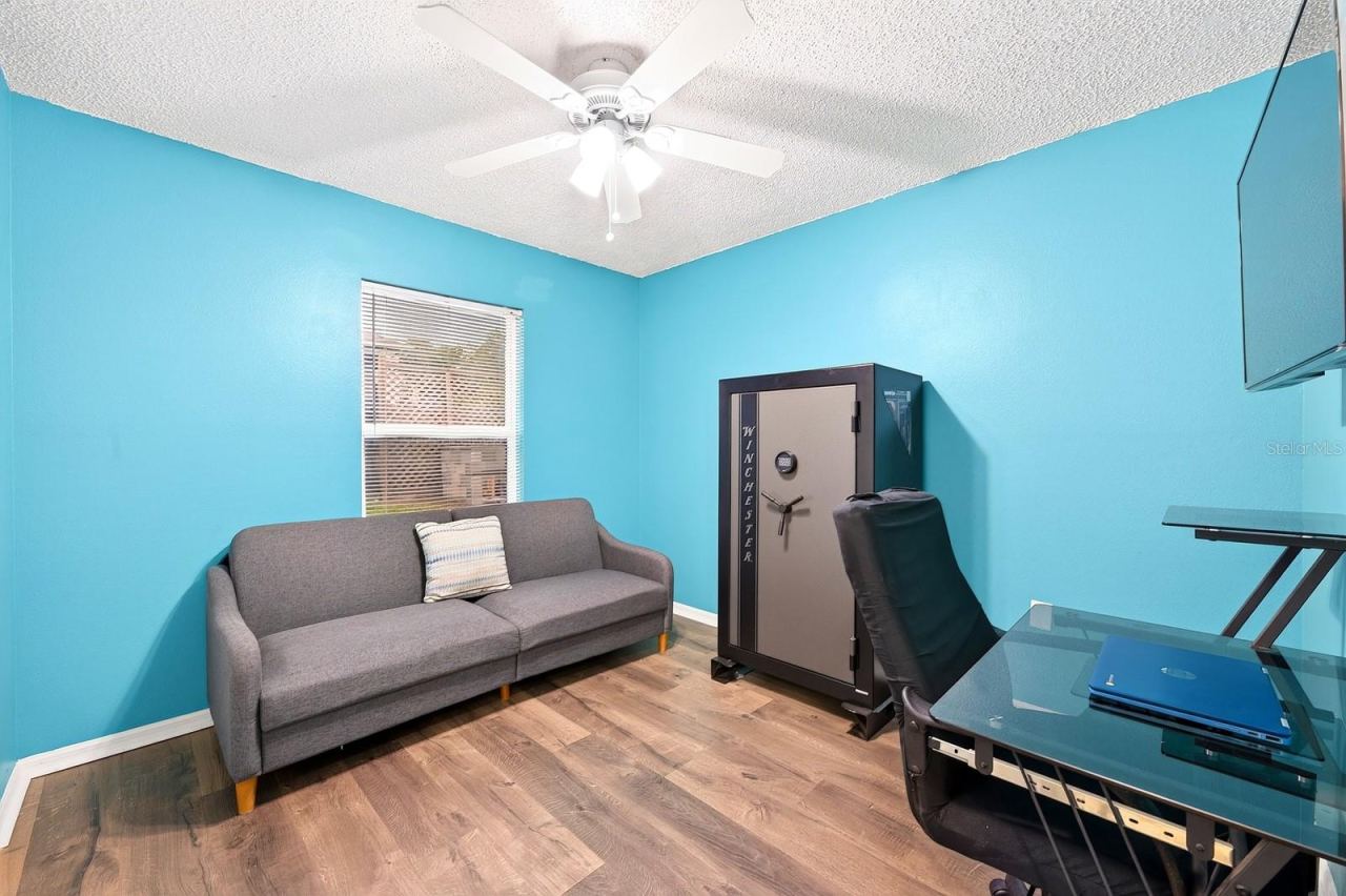 Photo 17 of 20: Third Bedroom.