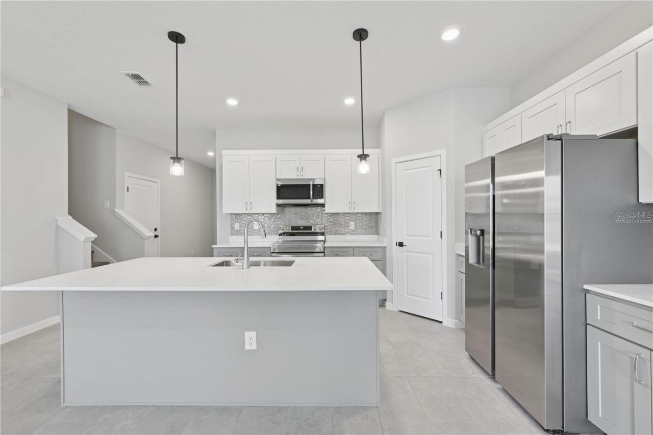 Photo 2 of 20: Photos are of same model with similiar finishes.