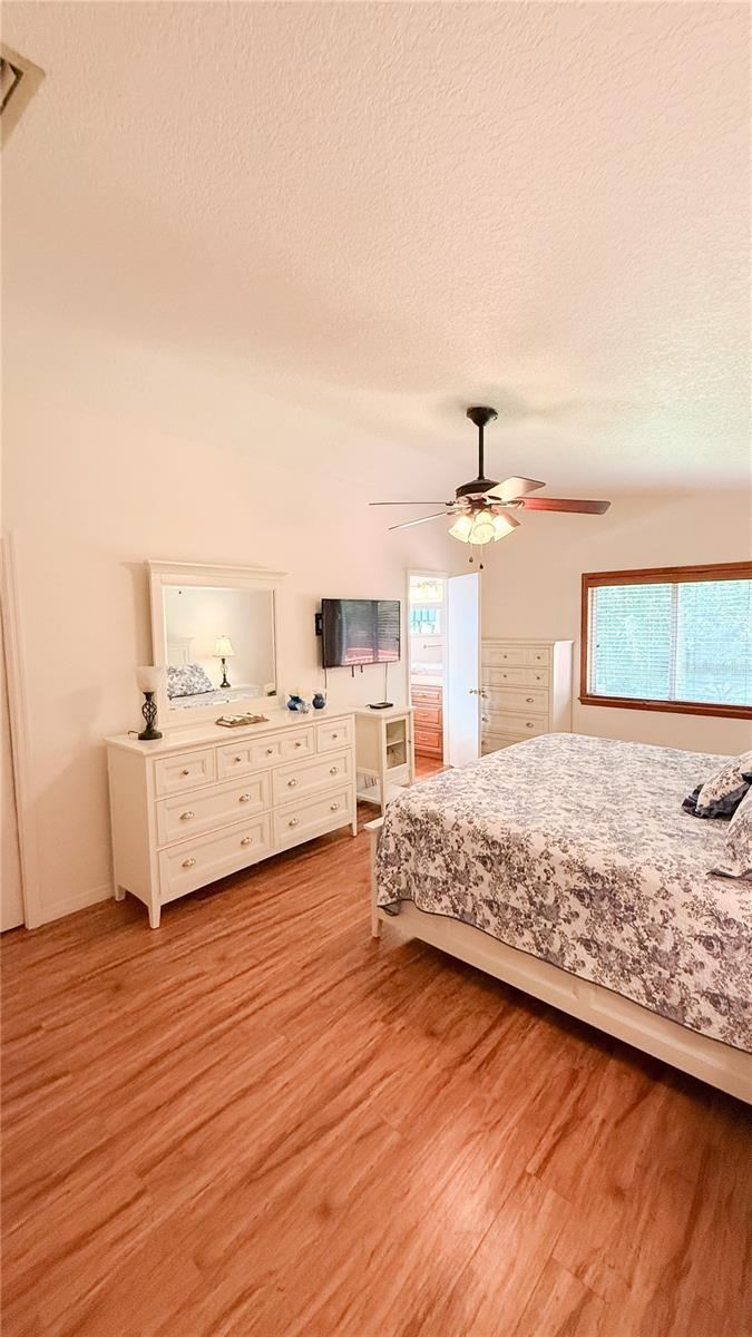 Photo 20 of 20