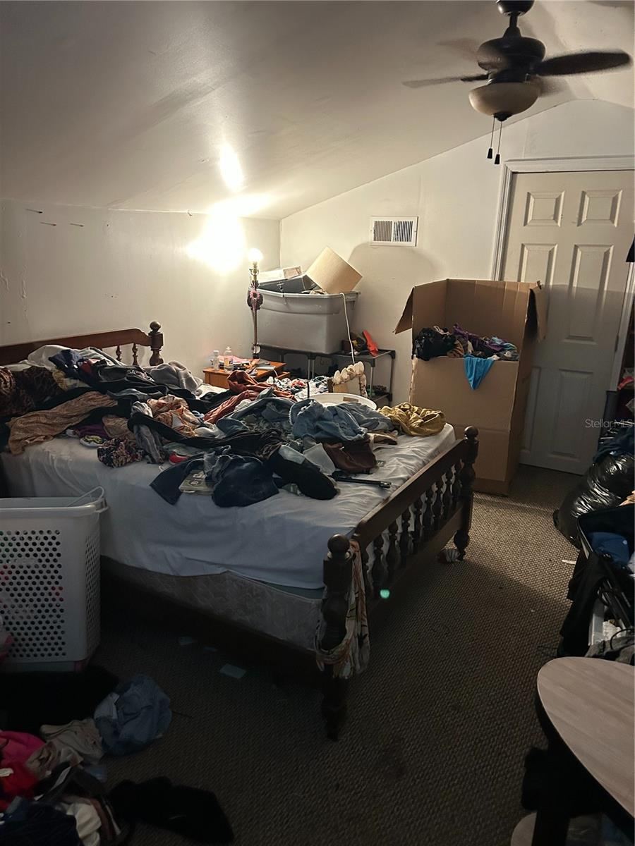 Photo 8 of 20