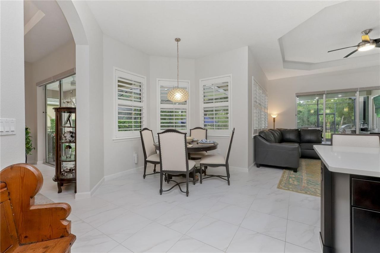 Photo 18 of 20: Breakfast Nook
