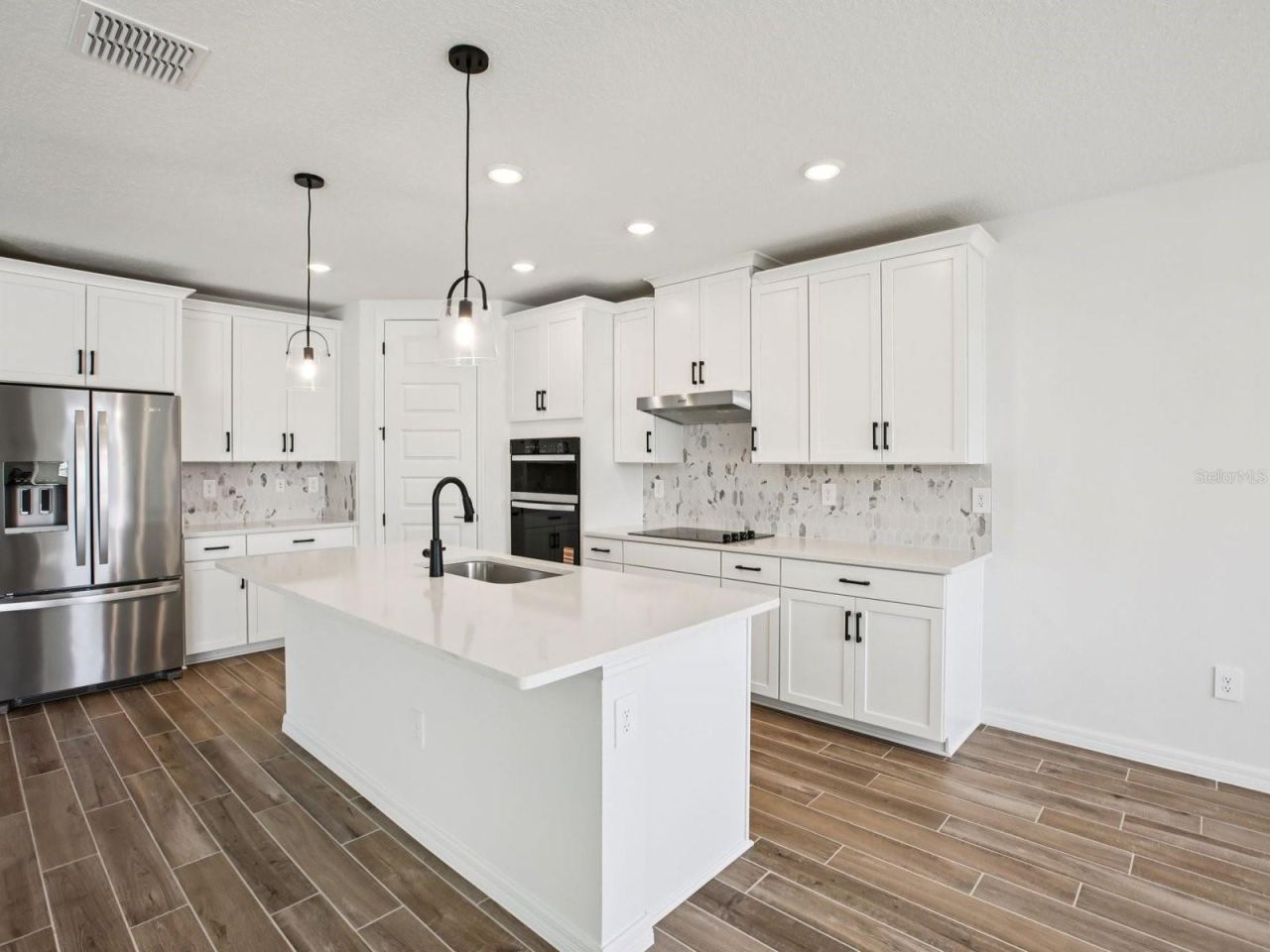 Photo 5 of 20: Photo is not of the actual home, but is an inspirational photo of builder’s model home and may depict options, furnishings, and/or decorator features that are not included.