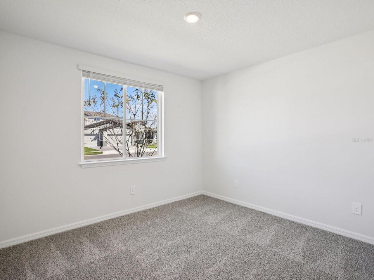 Photo 9 of 20: Photo is not of the actual home, but is an inspirational photo of builder’s model home and may depict options, furnishings, and/or decorator features that are not included.