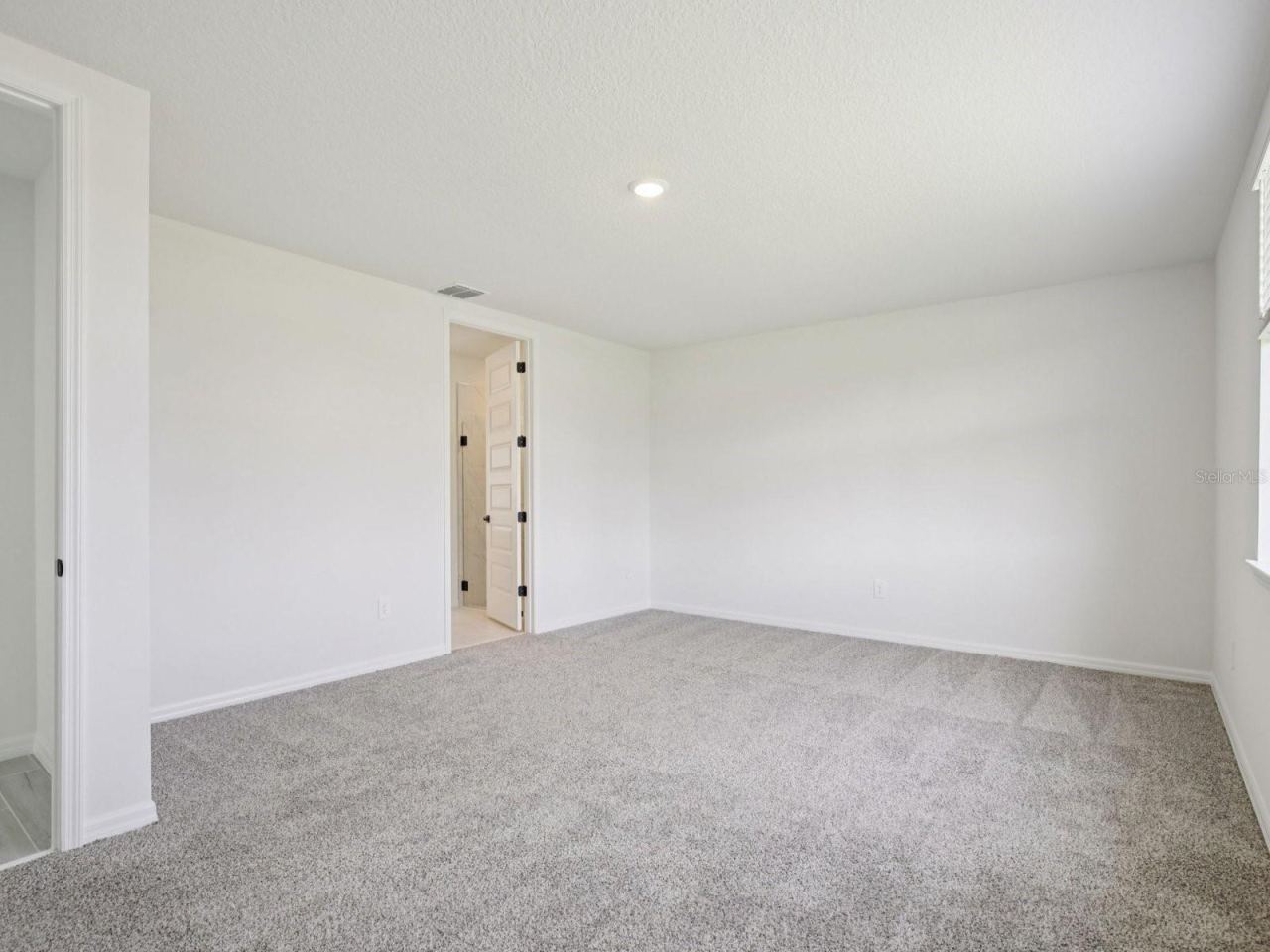 Photo 13 of 20: Photo is not of the actual home, but is an inspirational photo of builder’s model home and may depict options, furnishings, and/or decorator features that are not included.