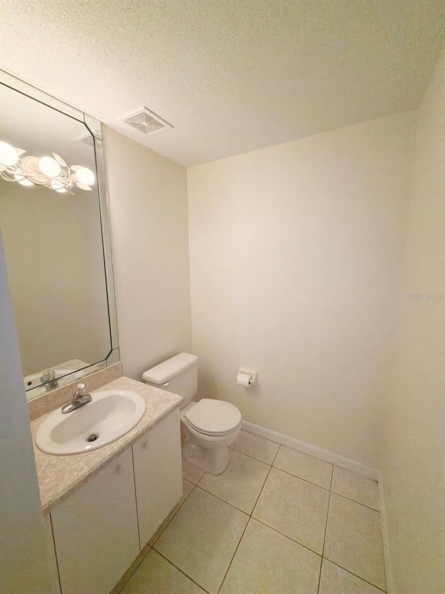 Photo 7 of 20