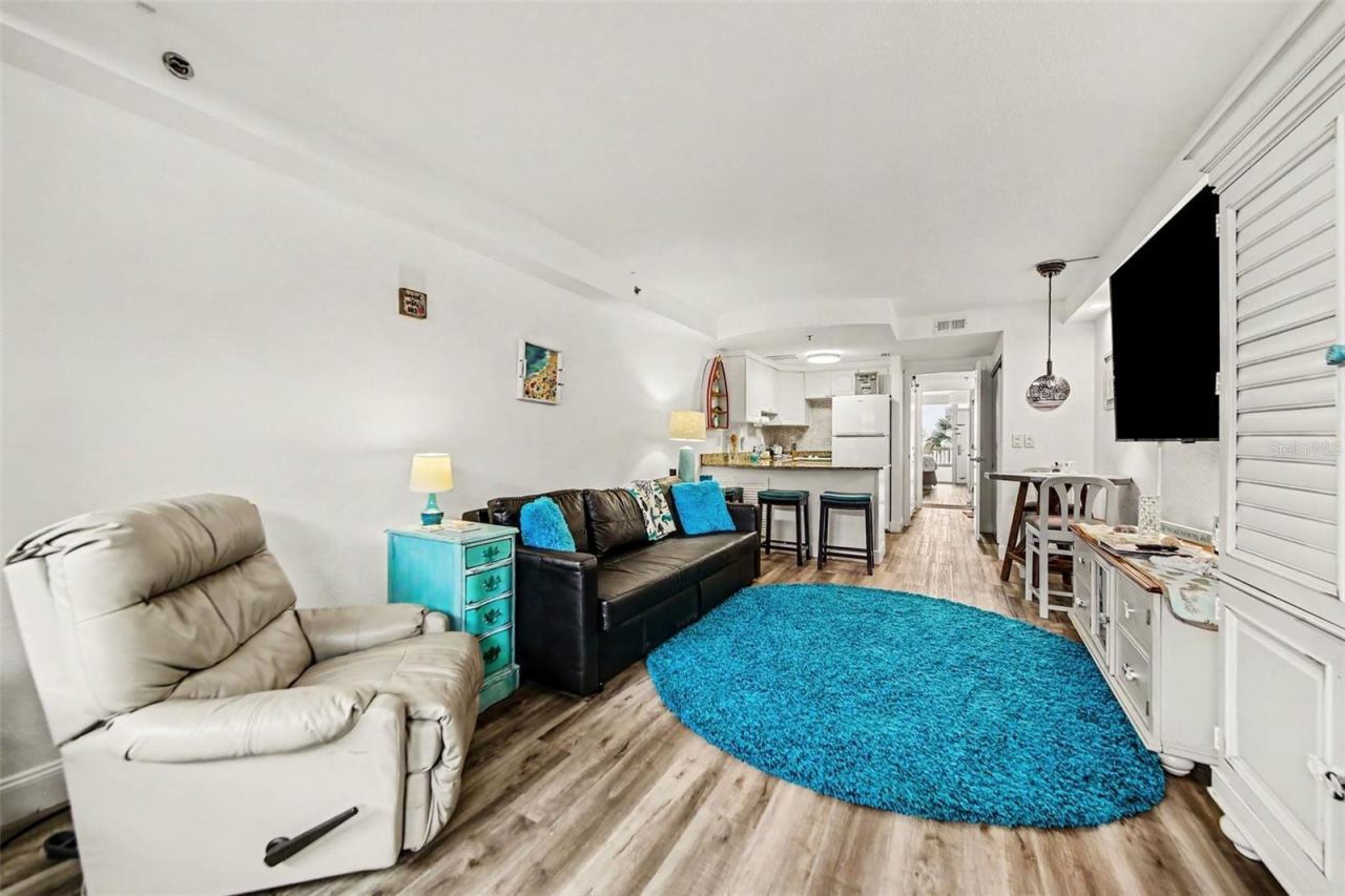 Photo 14 of 20: living room with convertible couch