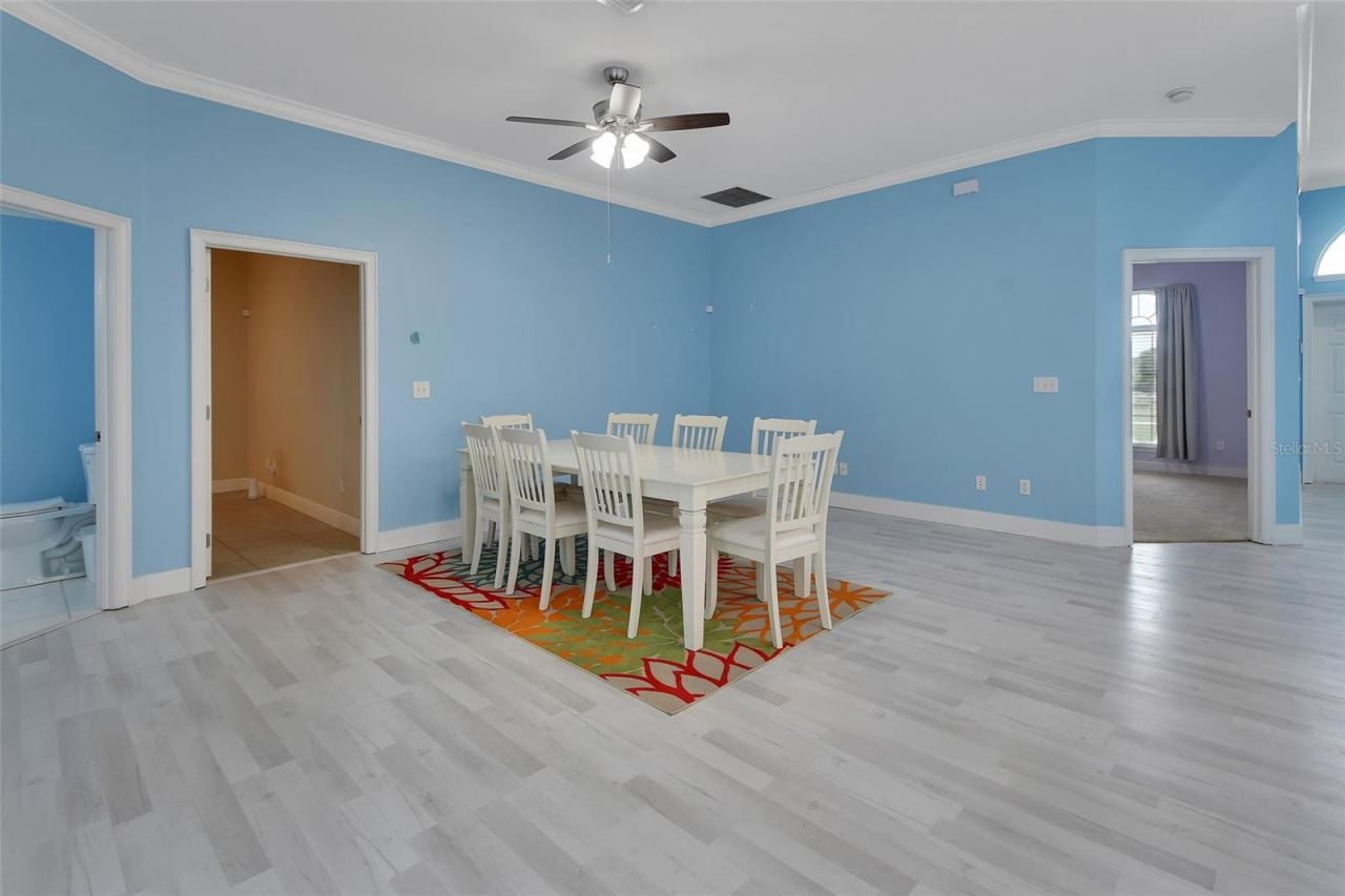 Photo 10 of 20: Dining Room