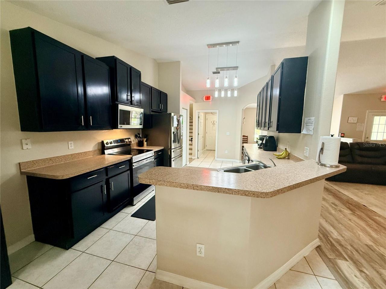 Photo 12 of 20: Kitchen