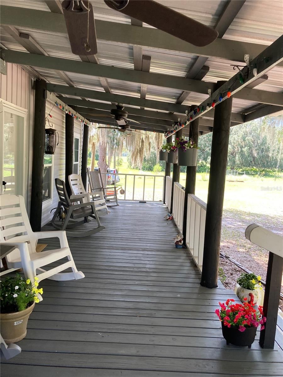 Photo 3 of 20