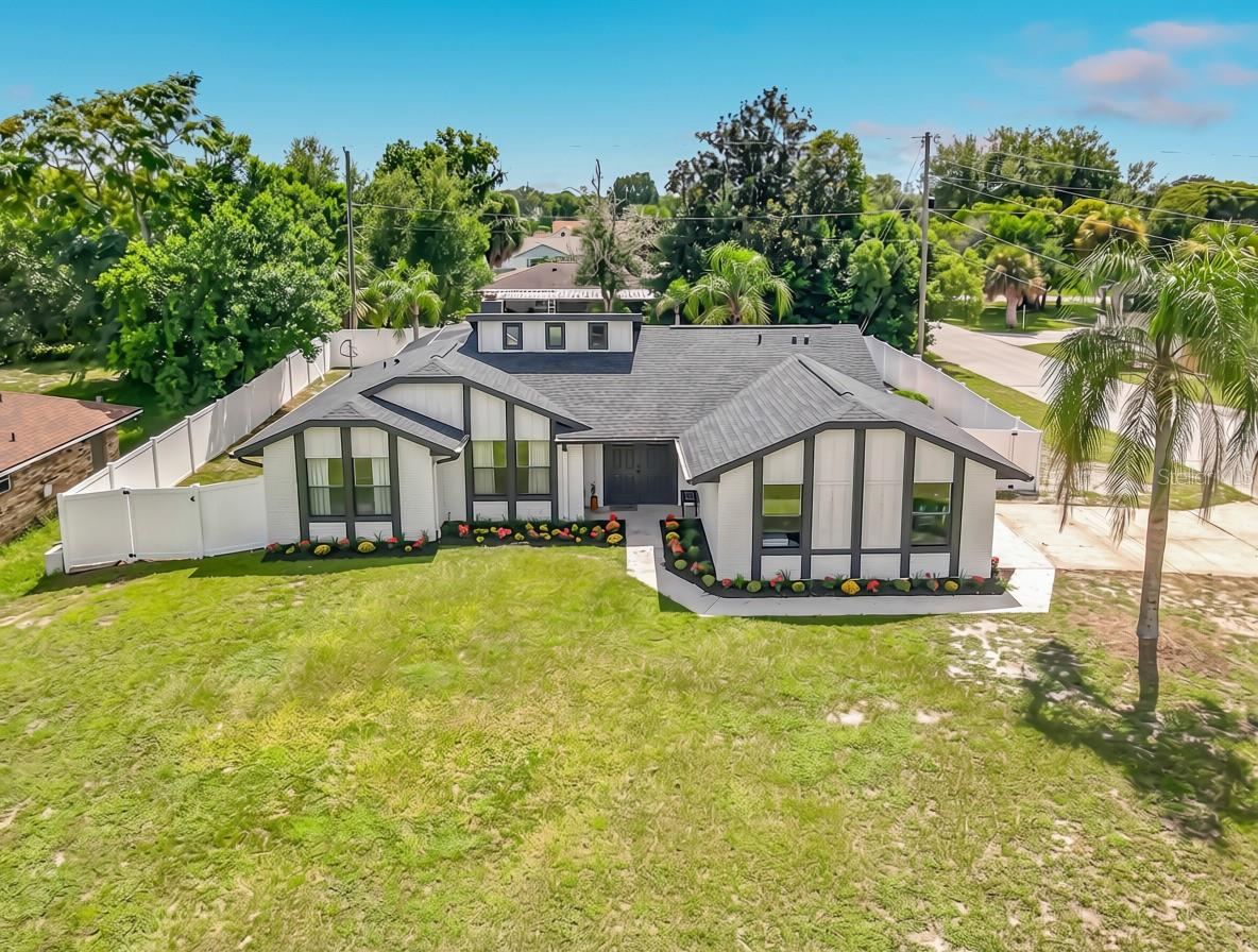 Photo 3 of 20