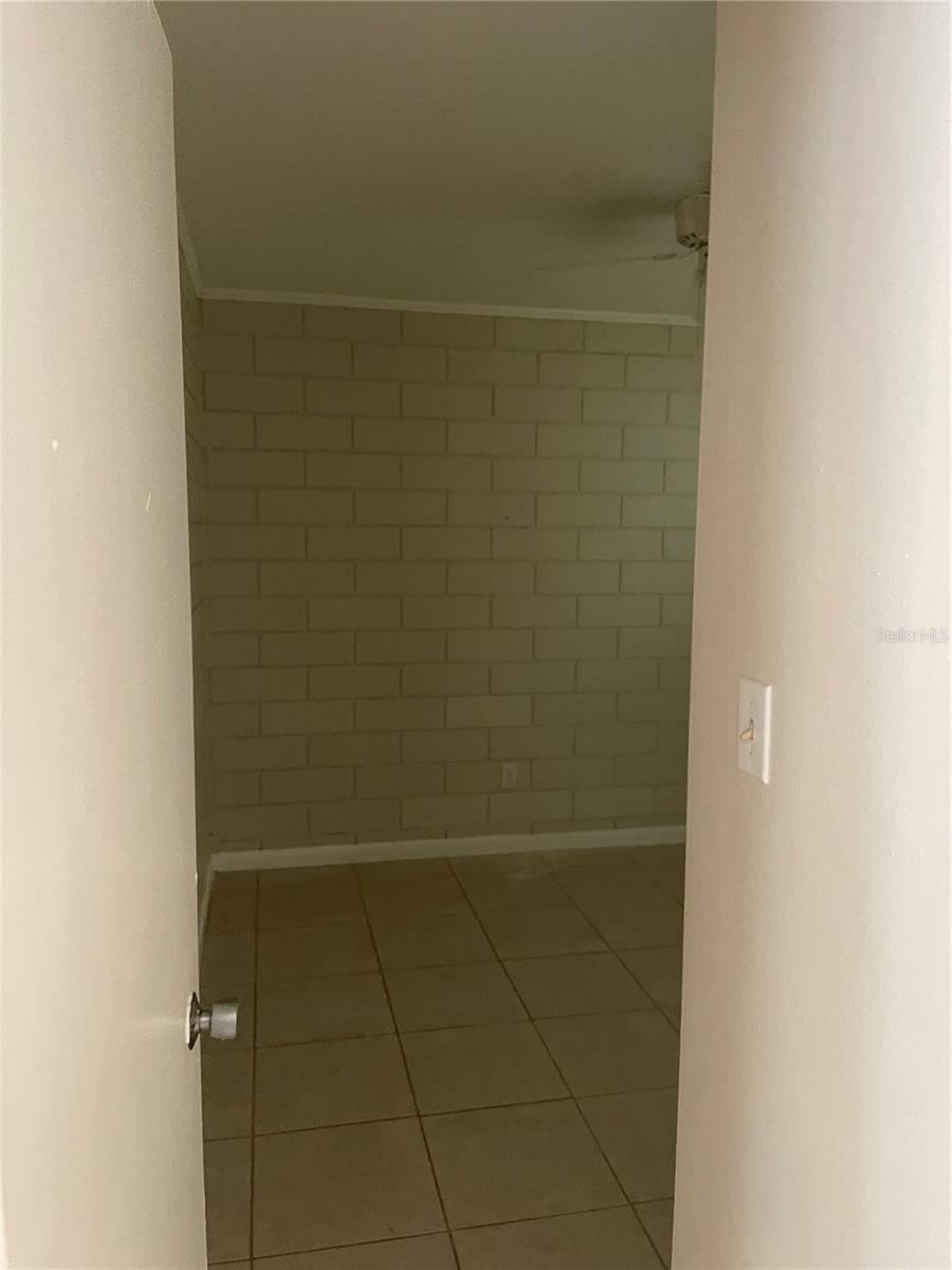 Photo 11 of 20: Unit 5115