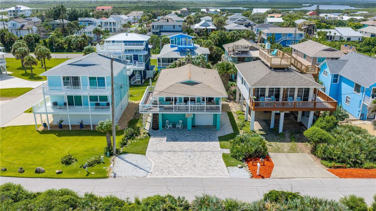 Photo 4 of 20: Front view from ocean 4