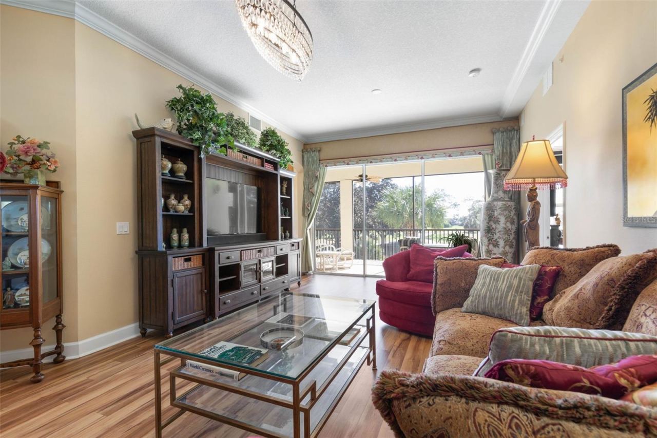 Photo 4 of 20: Beautiful floors and views!