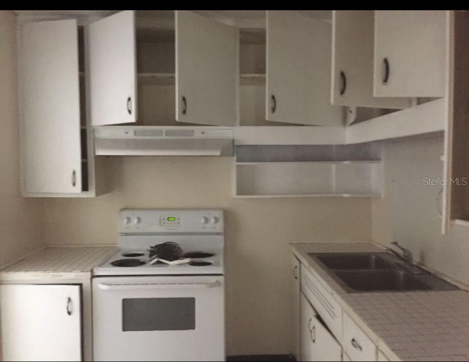 Photo 13 of 20