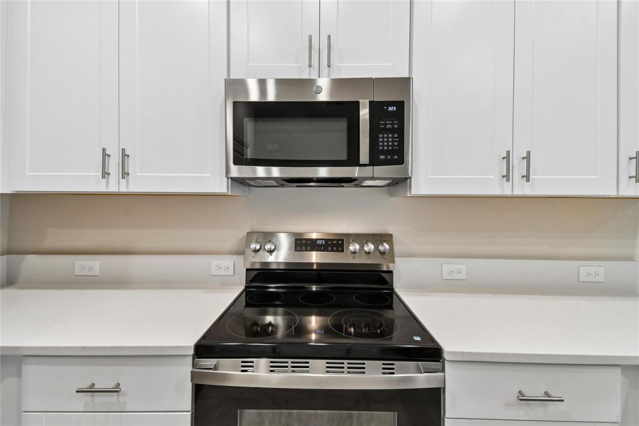 Photo 4 of 20: Kitchen