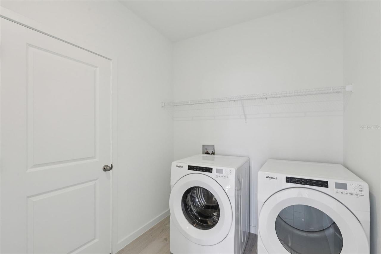 Photo 16 of 20: The interior photos are of another home with the same floor plan and interior finishes. Some details may vary