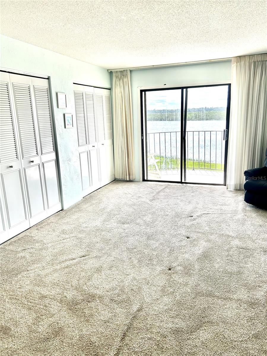 Photo 18 of 20: Primary suite