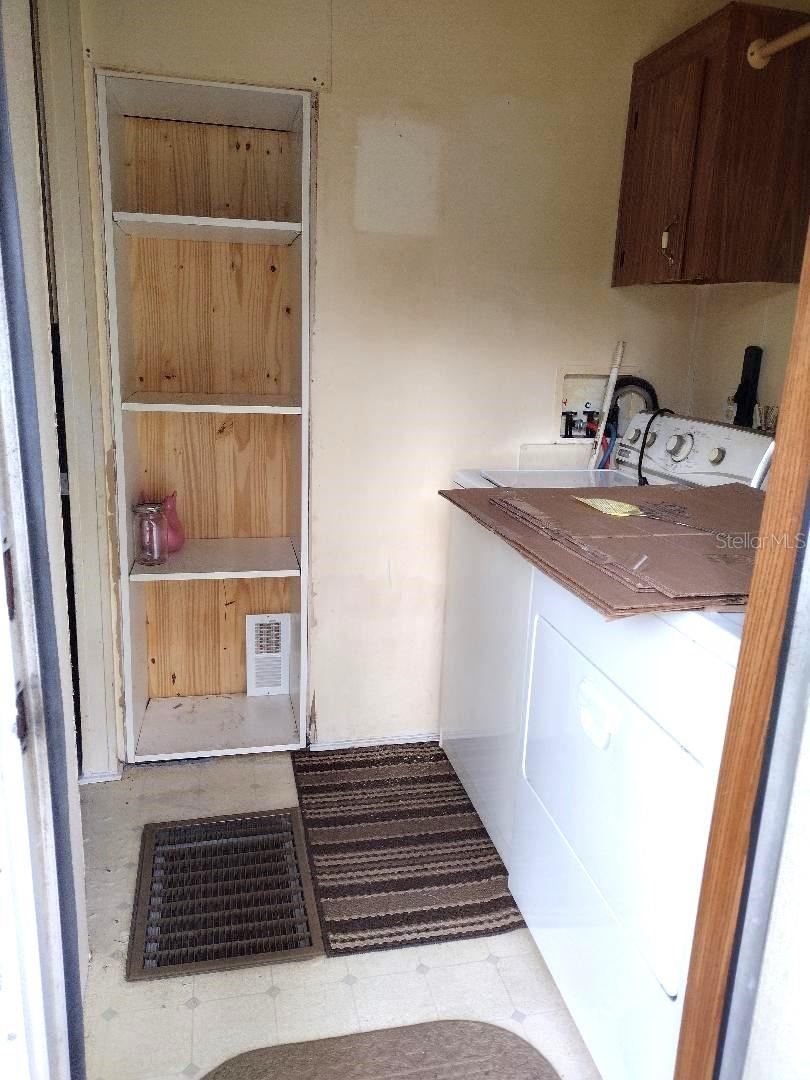 Photo 16 of 20