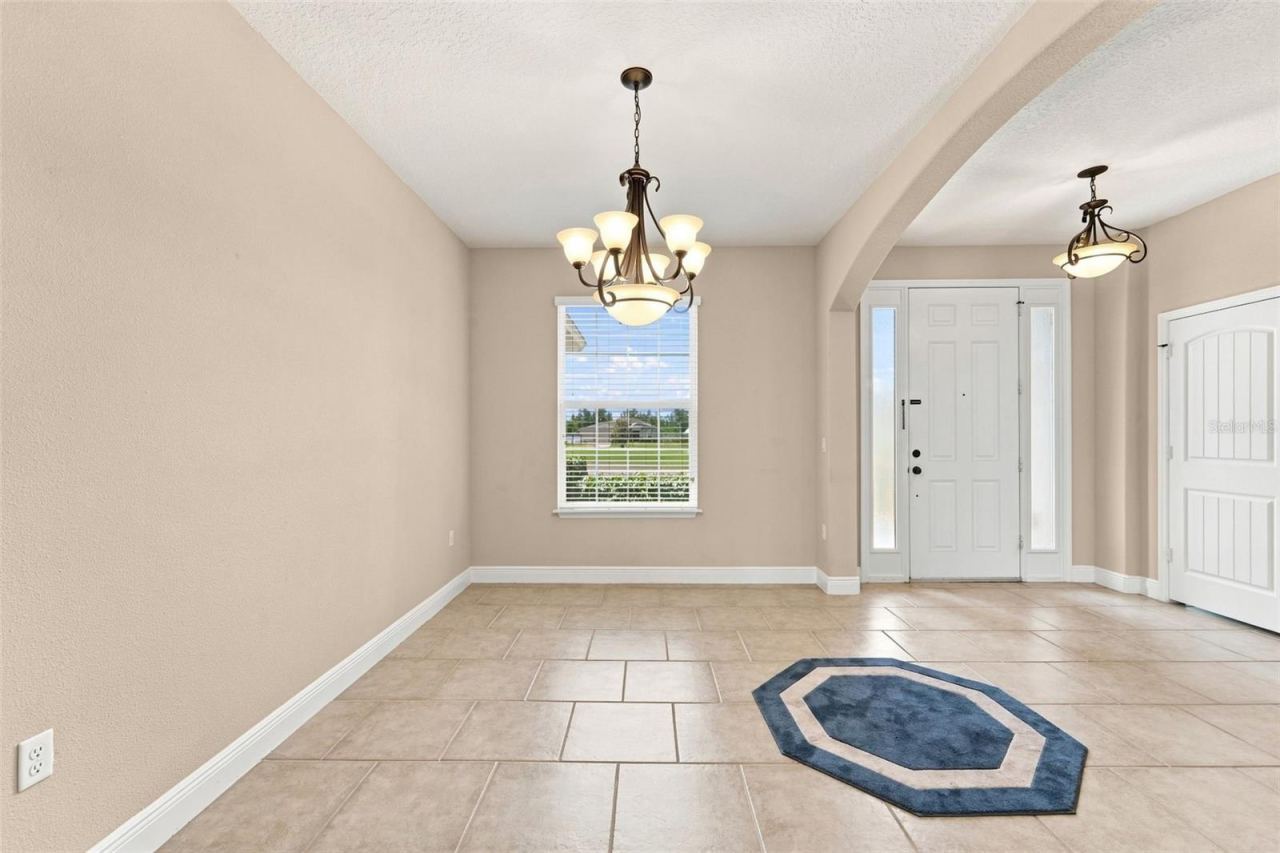 Photo 9 of 20: Dining room view from living area
