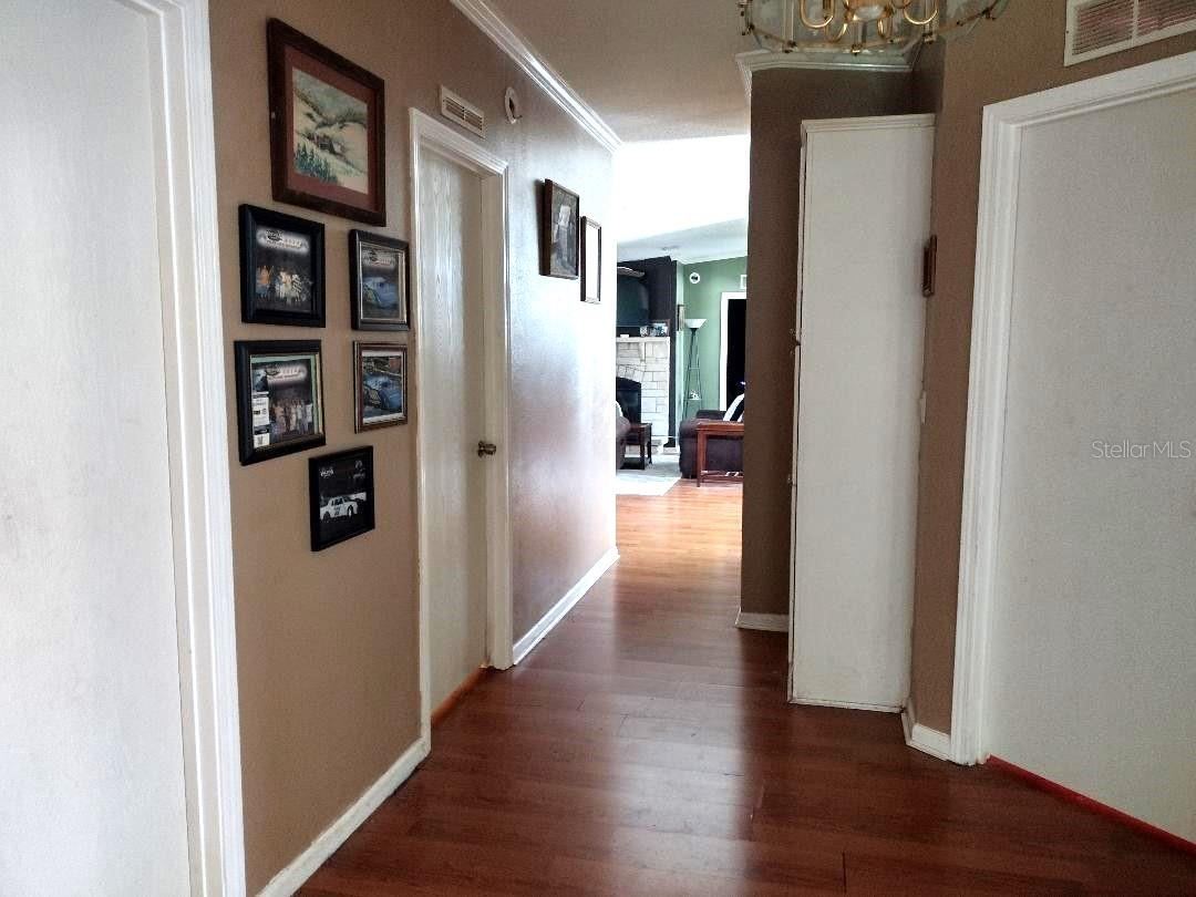 Photo 19 of 20