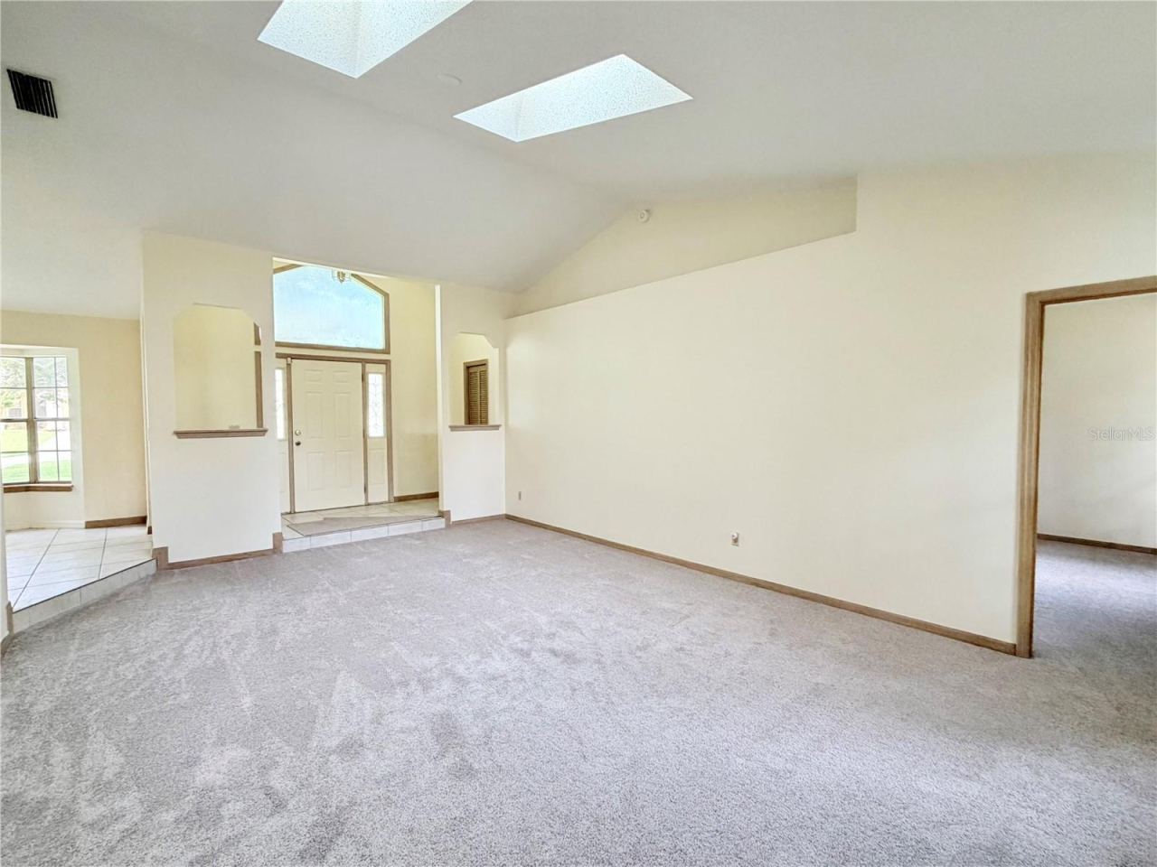 Photo 5 of 20