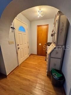 Photo 5 of 20: front entry