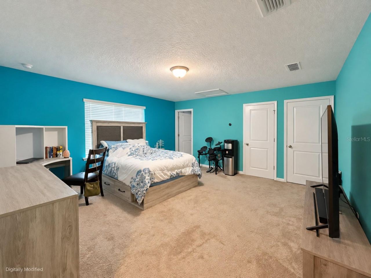 Photo 15 of 20