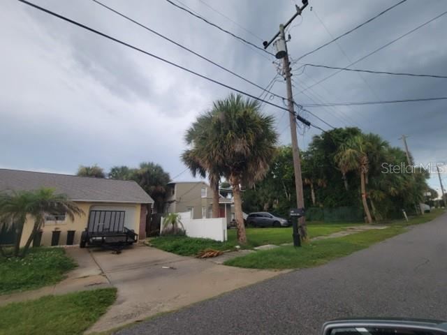 Photo 2 of 4