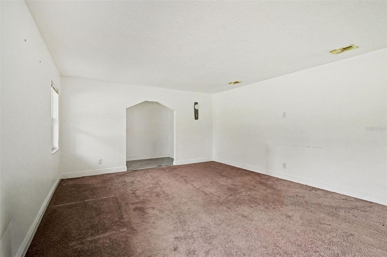 Photo 7 of 20