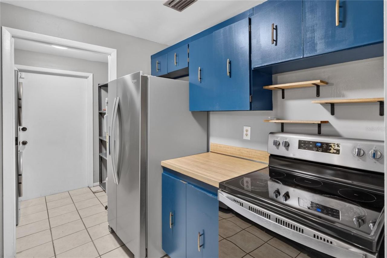 Photo 17 of 20: Kitchen
