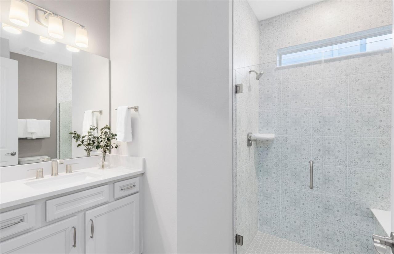 Photo 7 of 20: Model Home Design Only. Pictures and furnishings are for illustrative purposes only. Elevations, colors and options may vary. Furniture is for model home staging only.