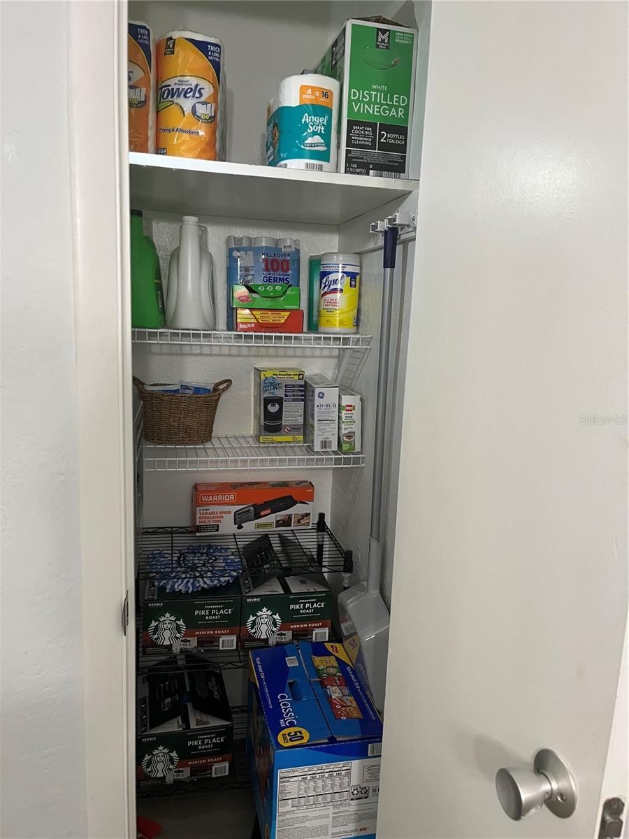 Photo 7 of 10: Pantry