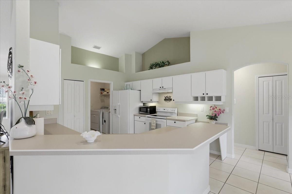 Photo 8 of 20: Kitchen