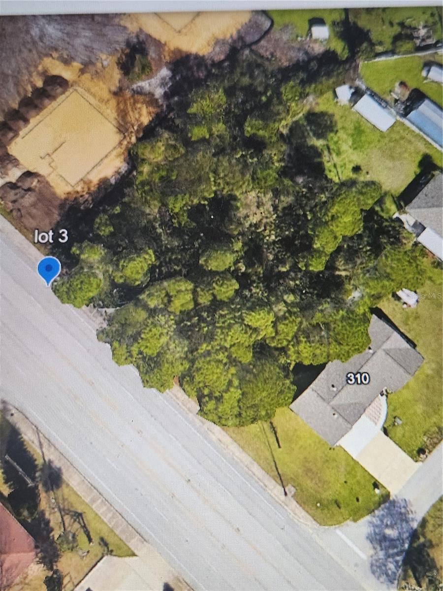 Photo 4 of 4: 60 frontage feet along Nova Road