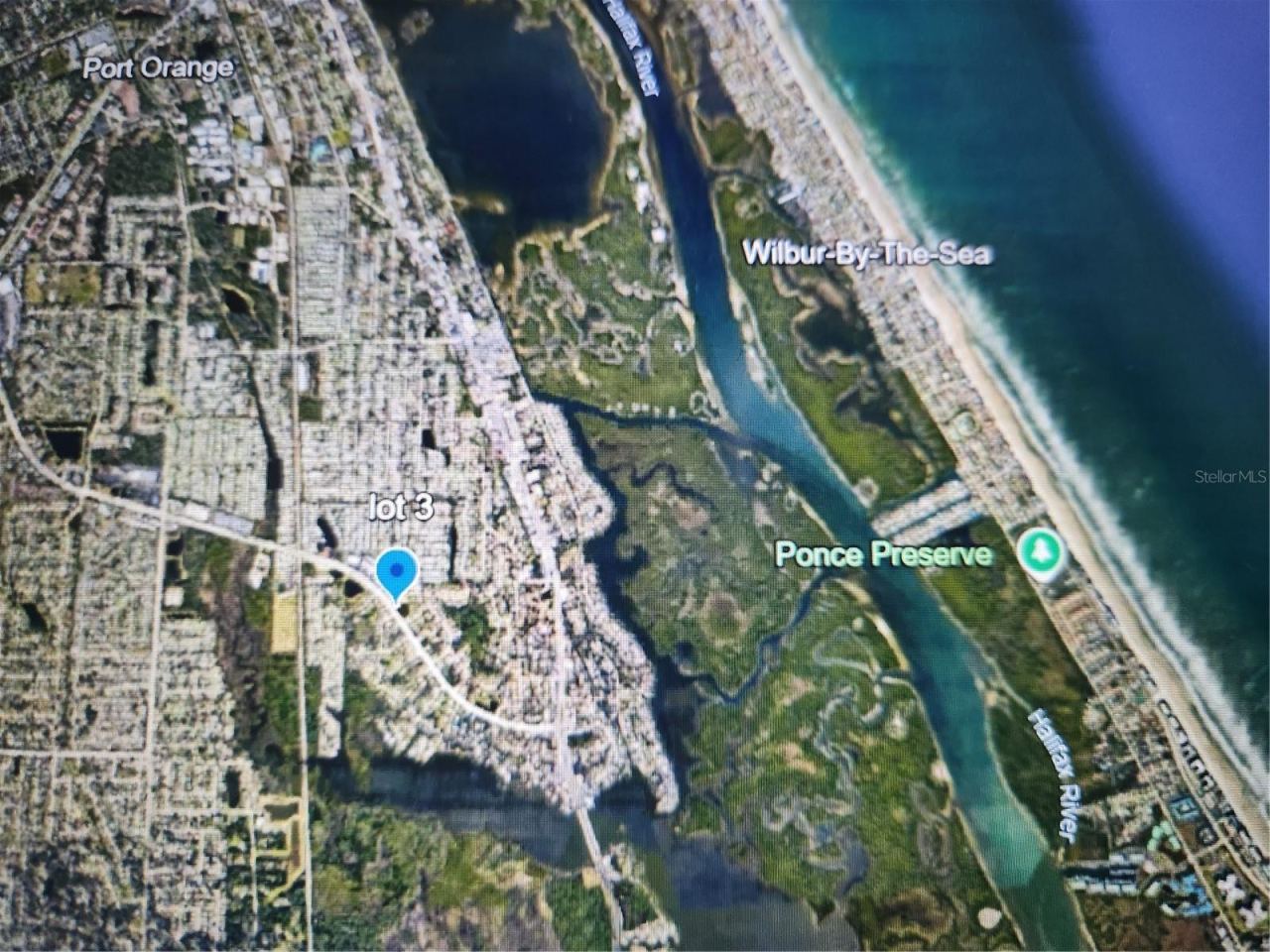 Photo 1 of 4: 10 mins to beach20 mins to Daytona air port